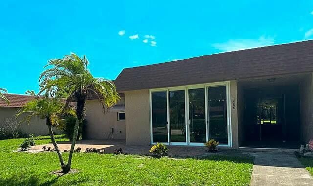 1900 Palmland, Boynton Beach, FL 33436