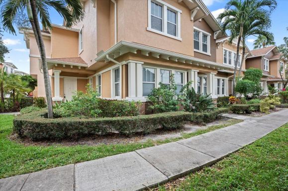 450 Amador 1, West Palm Beach, FL 33401