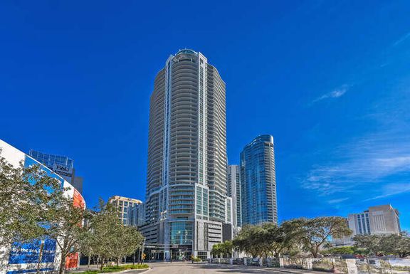 100 Las Olas, Fort Lauderdale, FL 33301