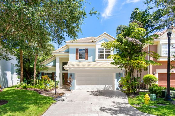 35 Princewood, Palm Beach Gardens, FL 33410