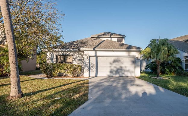 94 Magnolia, Boynton Beach, FL 33436