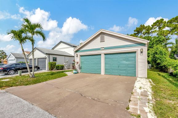 1413 Blue Clover, West Palm Beach, FL 33415