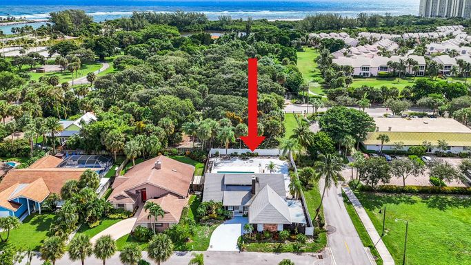 901 Sandy Oaks, Jupiter, FL 33477