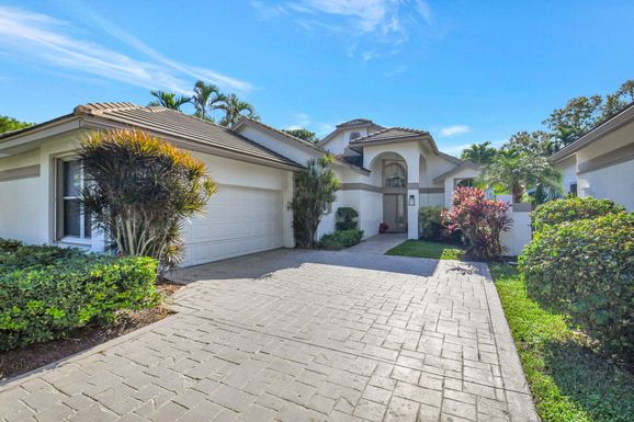 5468 20th, Boca Raton, FL 33496