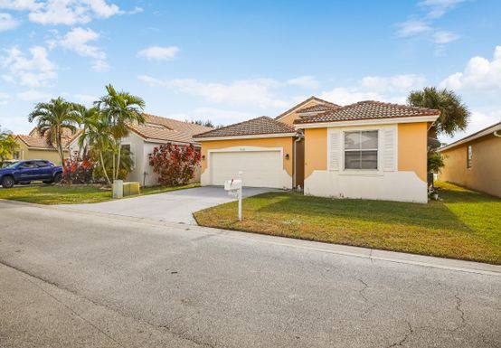 9556 Lago, Boynton Beach, FL 33472