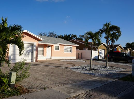 22446 66th, Boca Raton, FL 33428