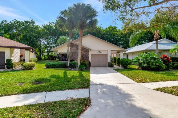 4780 Boxwood, Boynton Beach, FL 33436