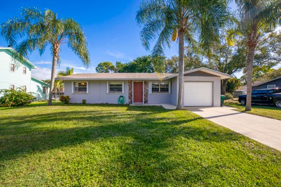 6008 Palm, Fort Pierce, FL 34982