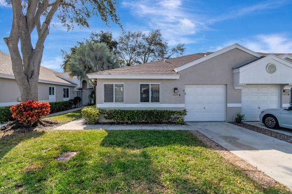 9220 Vineland, Boca Raton, FL 33496