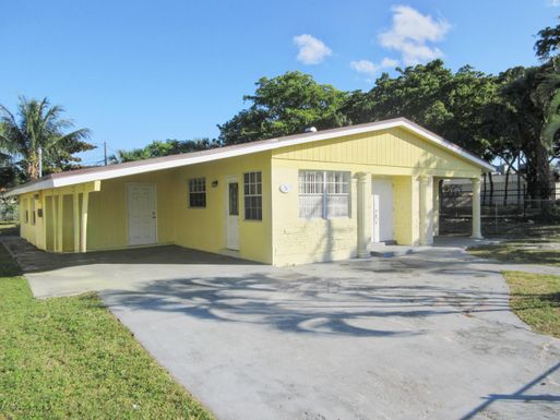 70 33rd, Lauderhill, FL 33311