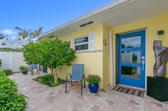 208 Sims Creek, Jupiter, FL 33458