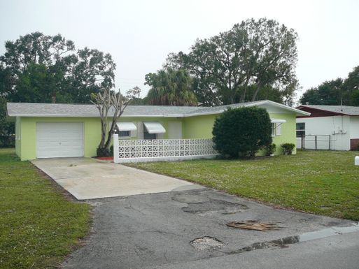 302 30th, Fort Pierce, FL 34947