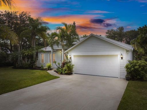 445 25th, Vero Beach, FL 32962