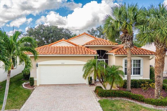 302 Toscane, Port Saint Lucie, FL 34986