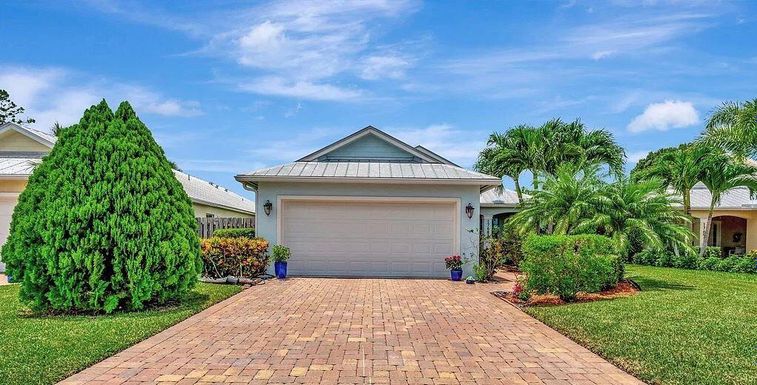 17683 Carver, Jupiter, FL 33458