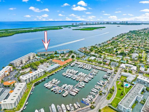 52 Yacht Club, North Palm Beach, FL 33408