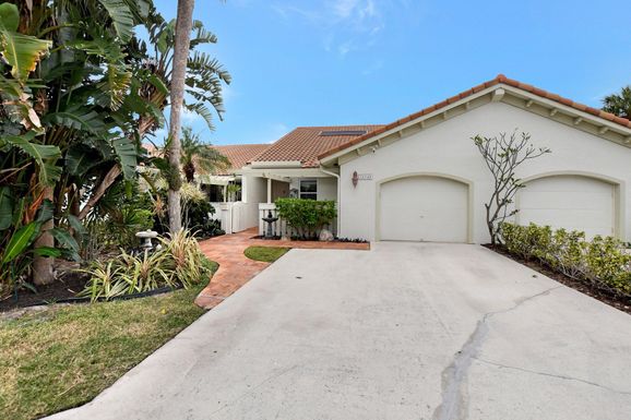 21549 Coronado, Boca Raton, FL 33433