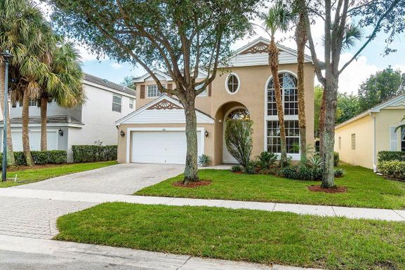 285 Berenger Walk, Royal Palm Beach, FL 33414