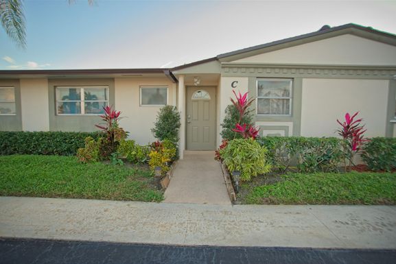 2833 Crosley, West Palm Beach, FL 33415