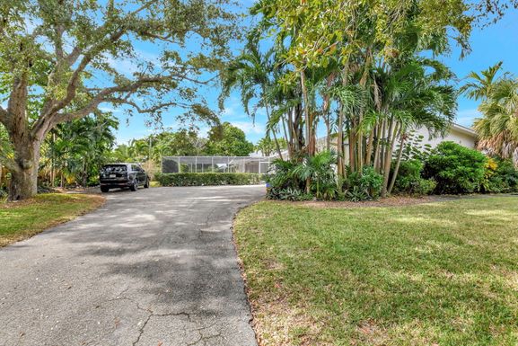 410 Spanish River, Boca Raton, FL 33431