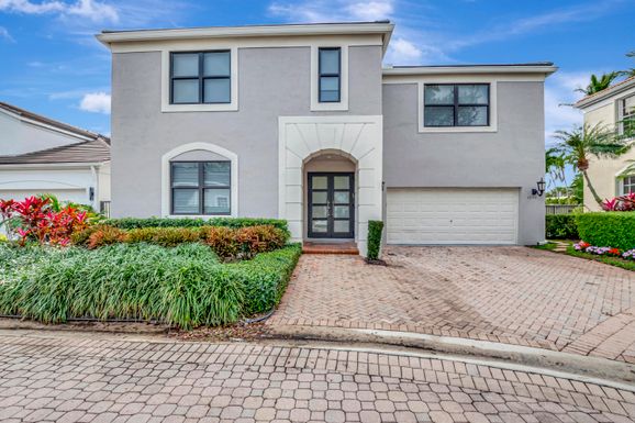 4290 66th, Boca Raton, FL 33496