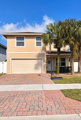 3923 New Valencia, Greenacres, FL 33467