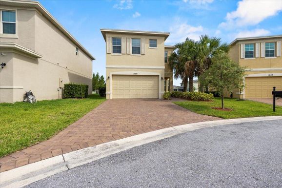 1269 Fiorenza Court, Port Saint Lucie, FL 34986