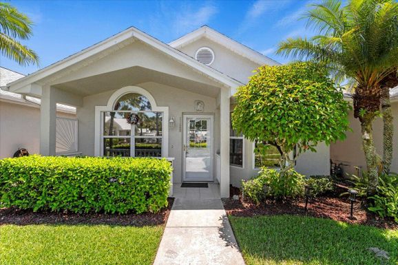 1128 Lombardy, Port Saint Lucie, FL 34986