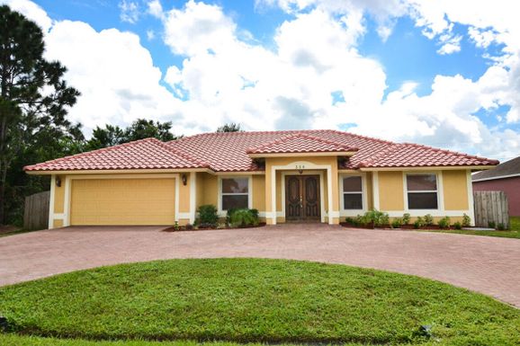 558 Colleen Avenue, Port Saint Lucie, FL 34983