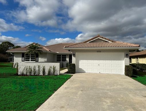 10723 Greentrail, Boynton Beach, FL 33436