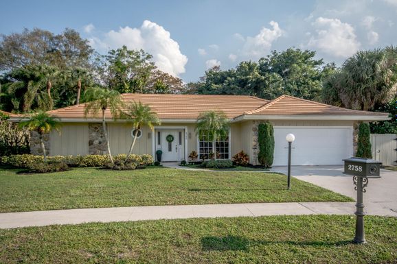 2758 Biarritz, Palm Beach Gardens, FL 33410