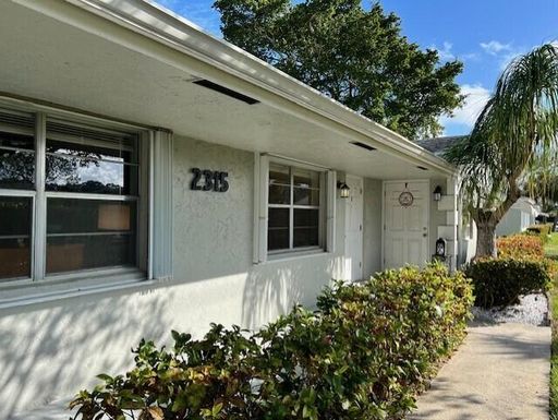 2315 Lowson B, Delray Beach, FL 33445