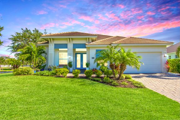 9215 Orchid Cove, Vero Beach, FL 32963