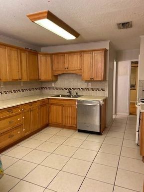 9853 Honeysuckle, Micco, FL 32976