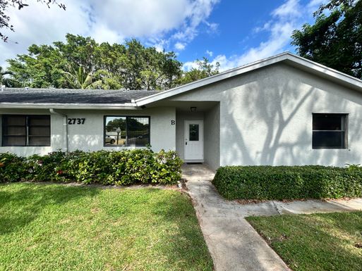 2737 Lowson B, Delray Beach, FL 33445