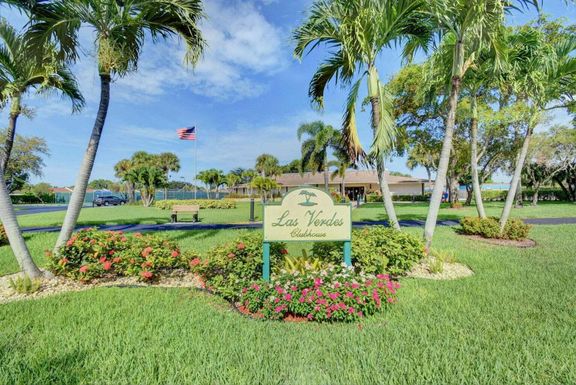 5250 Las Verdes, Delray Beach, FL 33484