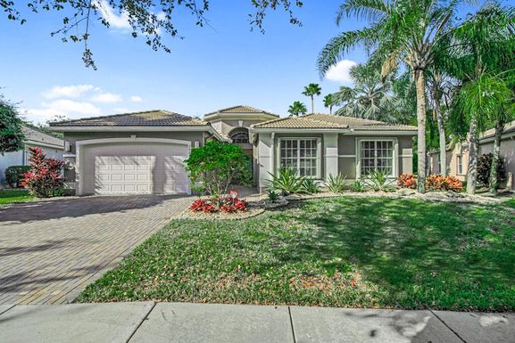 7757 Royale River, Lake Worth, FL 33467