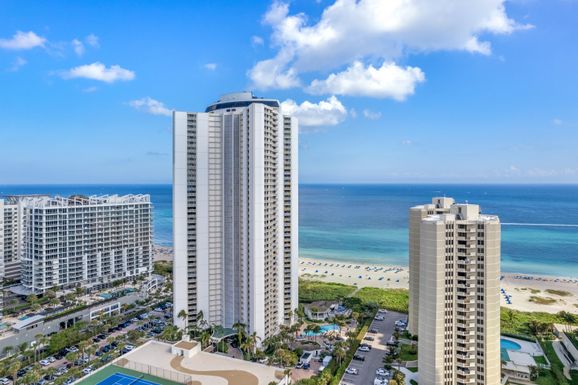 3000 Ocean, Singer Island, FL 33404