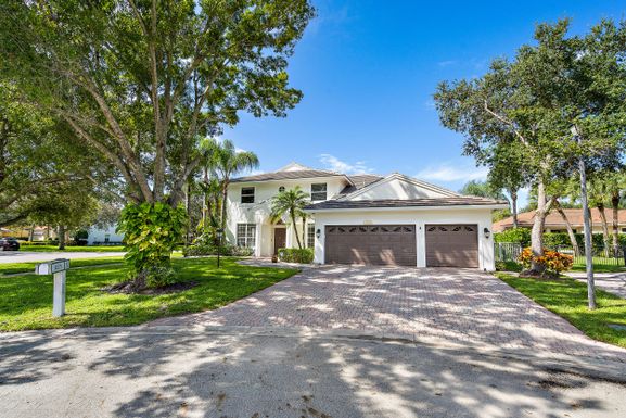 1225 Egret, Jupiter, FL 33458