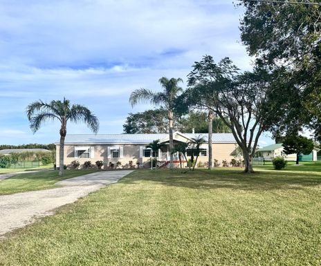 4096 9th, Okeechobee, FL 34974