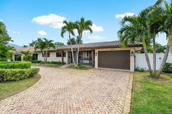 1642 7th, Deerfield Beach, FL 33441