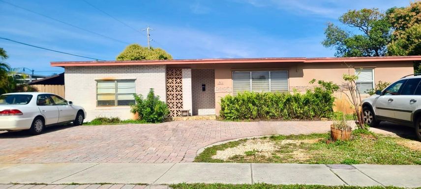 1311 42nd, Pompano Beach, FL 33064