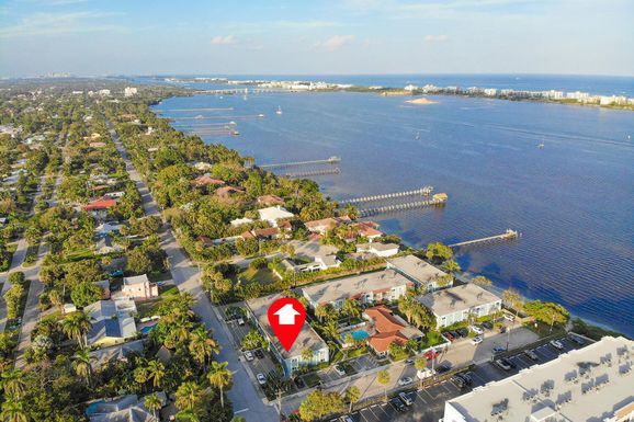 1432 Lakeside, Lake Worth Beach, FL 33460