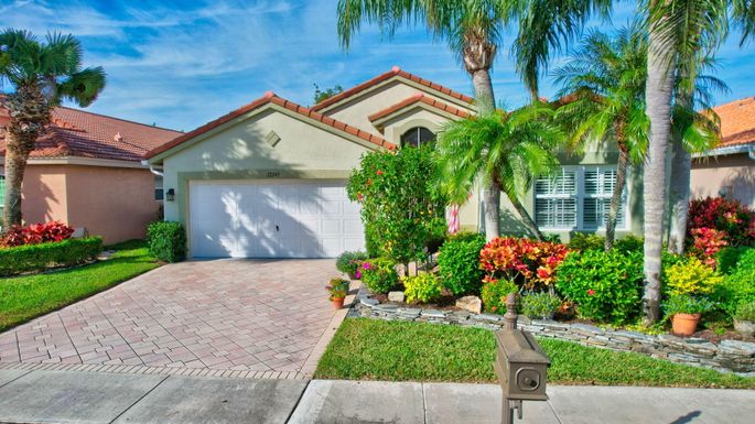 12245 Castle Pines, Boynton Beach, FL 33437