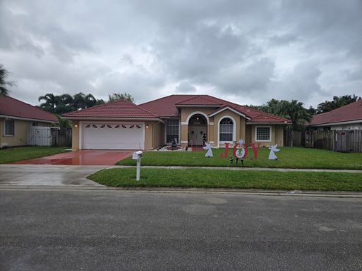 7560 Gilmour, Lake Worth, FL 33467