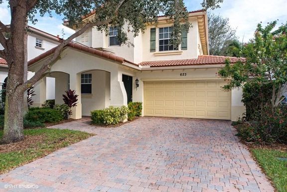 623 Castle, Palm Beach Gardens, FL 33410