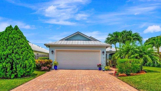 17683 Carver, Jupiter, FL 33458