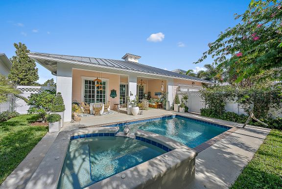 1170 Tropical, Jupiter, FL 33458