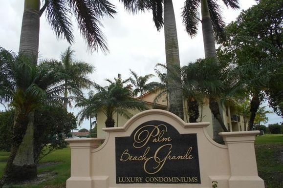 1440 Lake Crystal B, West Palm Beach, FL 33411