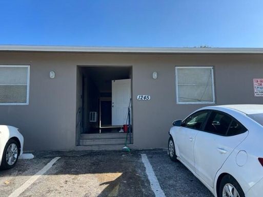 1245 35th, Riviera Beach, FL 33404